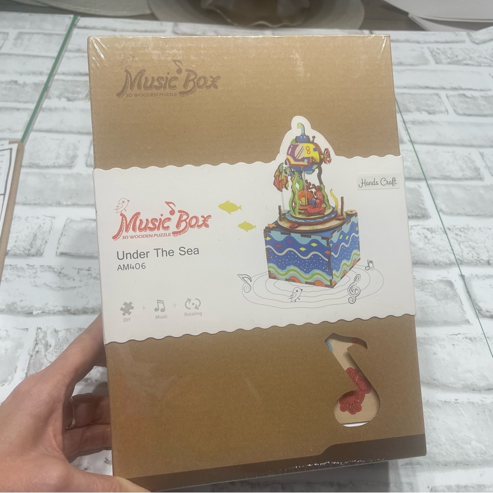 NEW Music Box 3D Wood Wooden Puzzle Under the Sea AM406 by Robotime DIY Boxed.